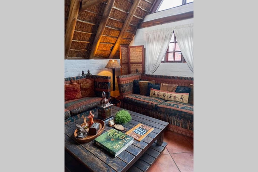 Pantera Lodge & Cheetah Cottage Johannesburgo Exterior foto
