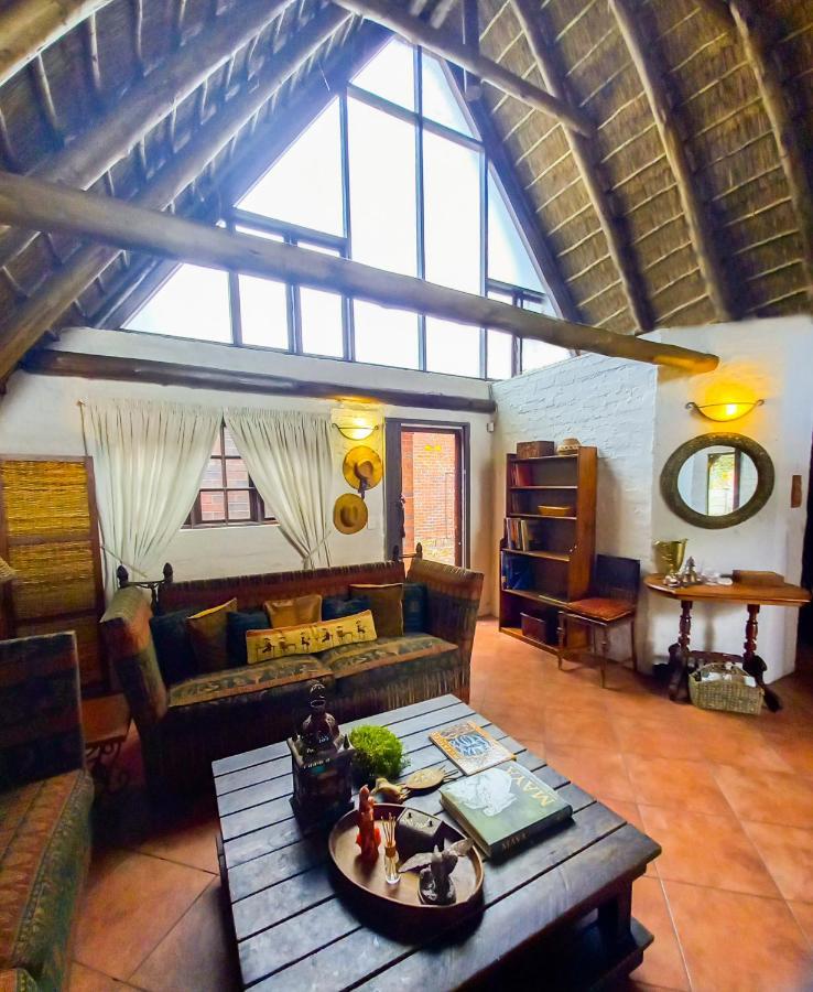 Pantera Lodge & Cheetah Cottage Johannesburgo Exterior foto